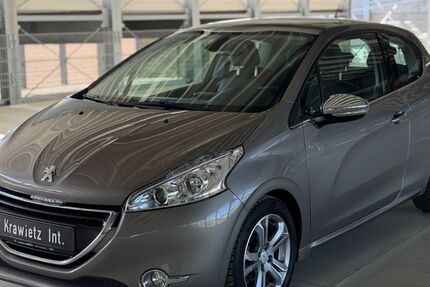 Peugeot 208 53.348 km 7.950 &euro; Berlin 14167