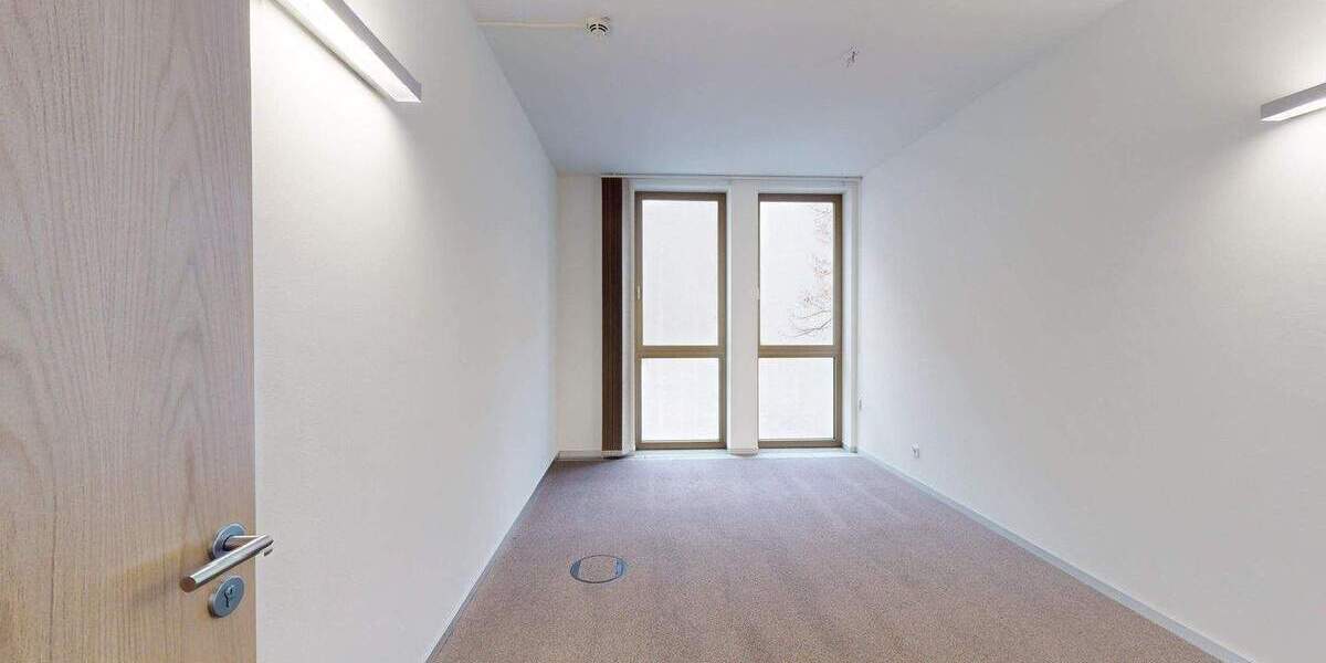 Gewerbeobjekt Berlin Steglitz - 6 Zimmer, 326 m&sup2;, 6.846&euro; | Angebot:26028424