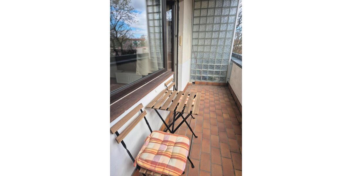 Etagenwohnung Berlin Reinickendorf - 2 Zimmer, 69 m&sup2;, 1.300&euro; | Angebot:25962263