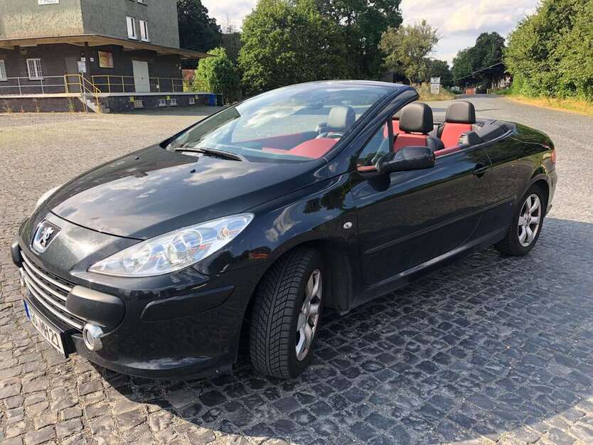 Peugeot 307 125.000 km 2.700 € Berlin 12053