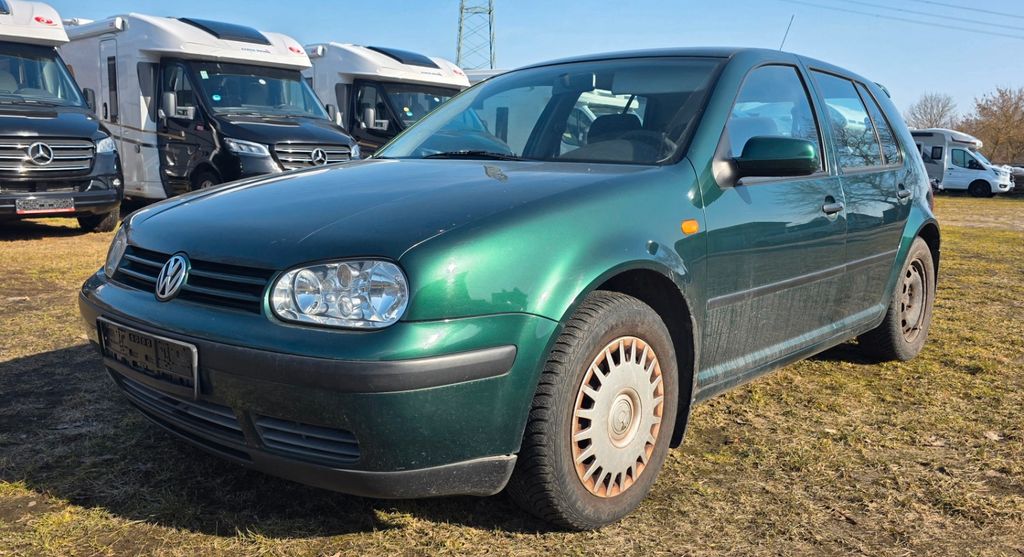 VW Golf 182.514 km 990 &euro; Fredersdorf - Vogelsdorf 15370