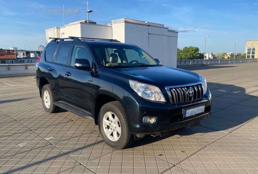 Land Cruiser