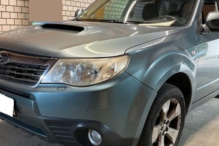 Subaru Forester 179.000 km 3.499 &euro; Berlin 13405