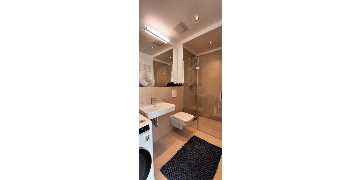 Dachgeschoßwohnung Berlin Friedrichshain-Kreuzberg - 1 Zimmer, 32 m&sup2;, 950&euro; | Angebot:25900884