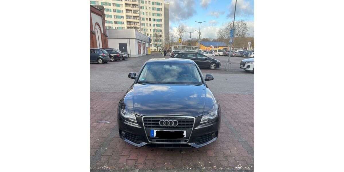 Audi A4 129.000 km 9.500 &euro; Berlin 10245