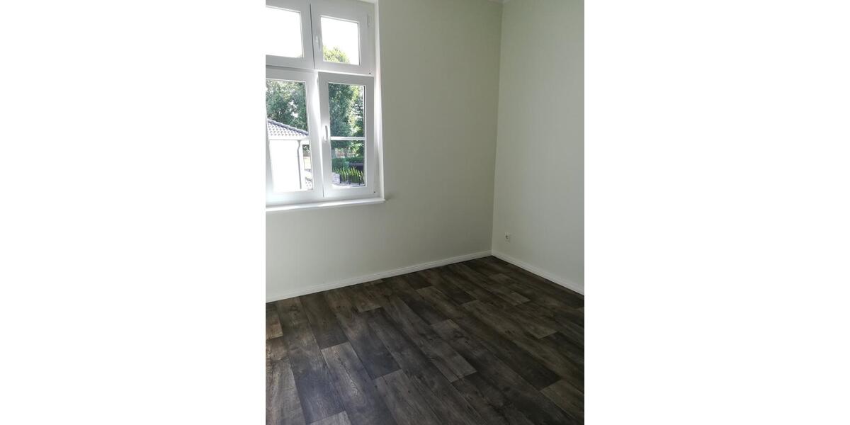 Etagenwohnung Falkensee - 2.5 Zimmer, 70 m&sup2;, 875&euro; | Angebot:25804740