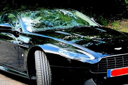 Aston Martin V8 Vantage 66.000 km 65.500 &euro; Berlin 10405