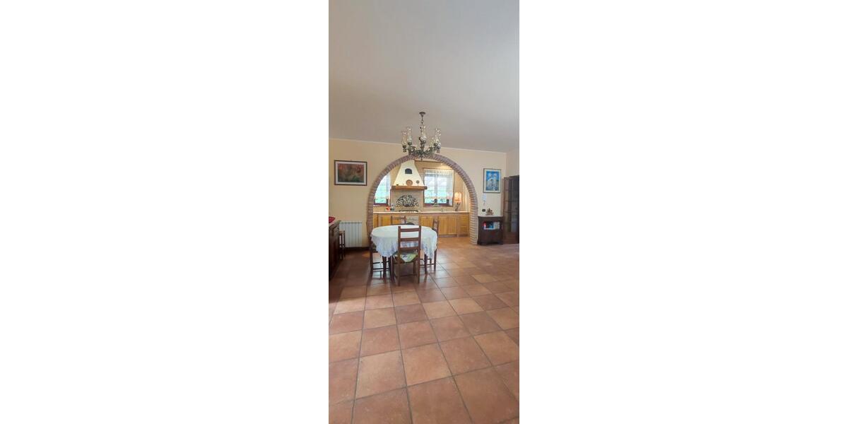 Einfamilienhaus Berlin Friedrichshain-Kreuzberg - 5 Zimmer, 148 m&sup2;, 320.000&euro; | Angebot:27021416
