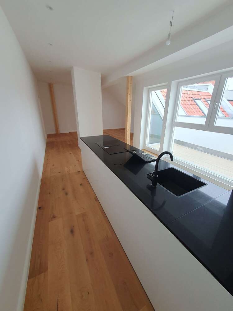 Wohnung zum Mieten in Berlin 2.300 € 101.97 m²