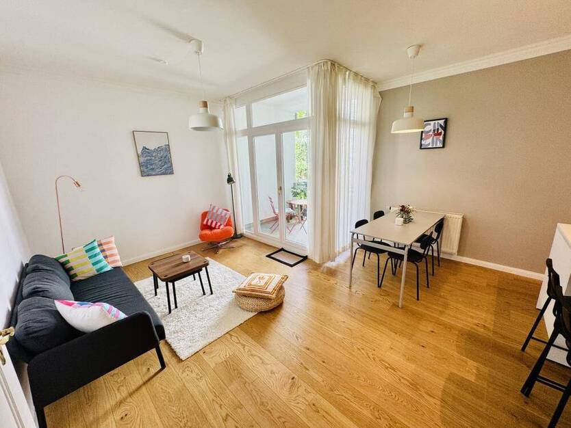 Toplage Prenzlauer Berg - Möbliertes Apartment am Helmholtzplatz!