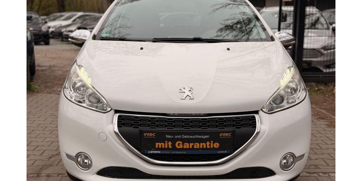 Peugeot 208 55.000 km 5.999 &euro; Berlin 12347