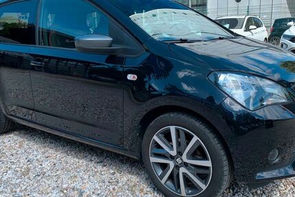 Seat Mii 49.500 km 8.950 &euro; Berlin-Spandau 13597