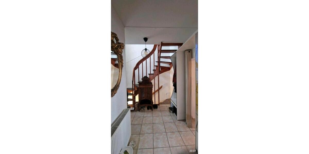 Doppelhaushälfte Berlin Tempelhof-Schöneberg - 6 Zimmer, 80 m&sup2;, 1.650&euro; | Angebot:24842860