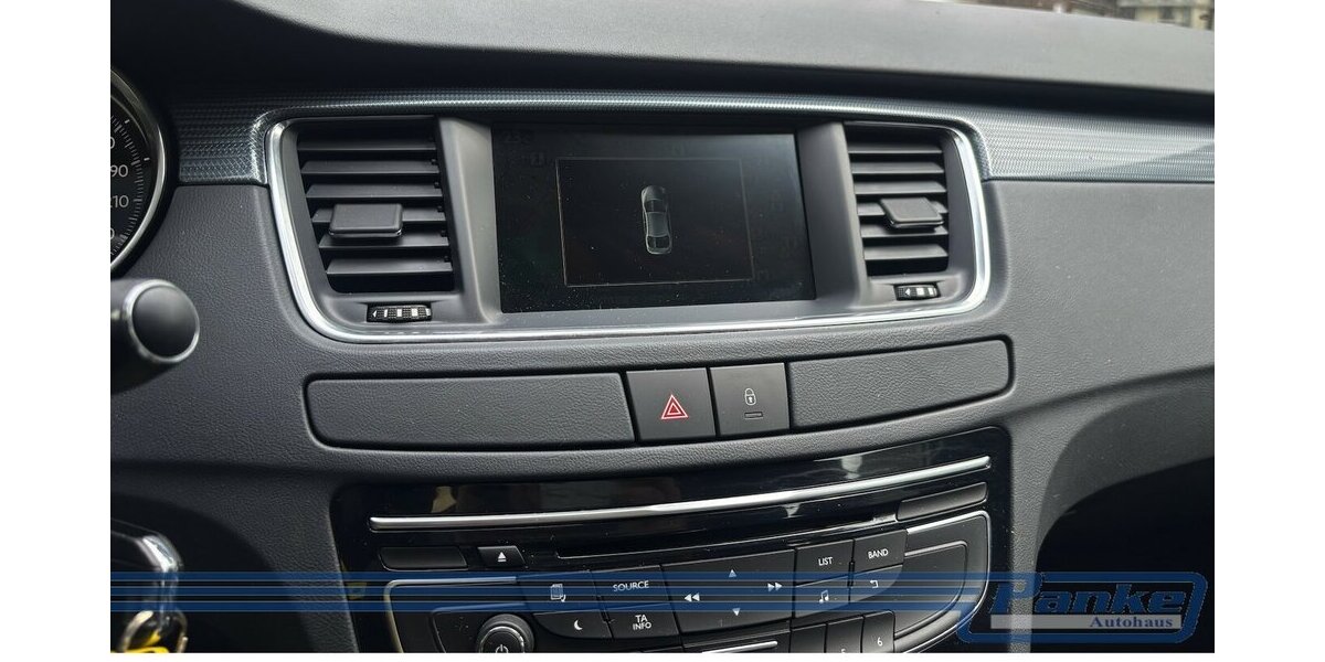 Peugeot 508 Active 1.6 EAT*HUD*SHZ*Xenon*NAV*PDC*BT* 98.186 km 8.980 &euro; Berlin 13187