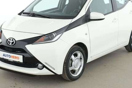 Toyota Aygo 24.082 km 8.770 &euro; Berlin 14059