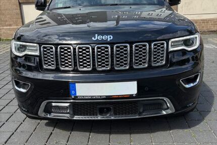 Jeep Grand Cherokee 187.622 km 17.500 &euro; Berlin 10245