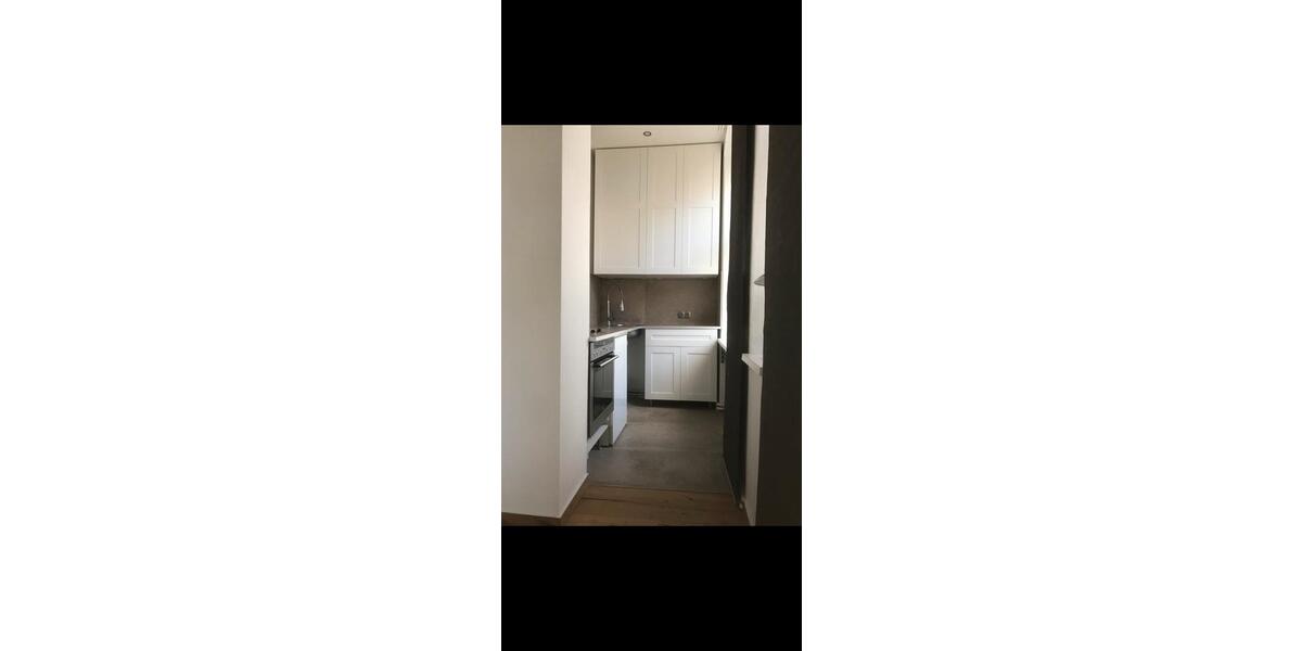 Etagenwohnung Berlin Charlottenburg-Wilmersdorf - 1 Zimmer, 40 m&sup2;, 1.100&euro; | Angebot:26676815