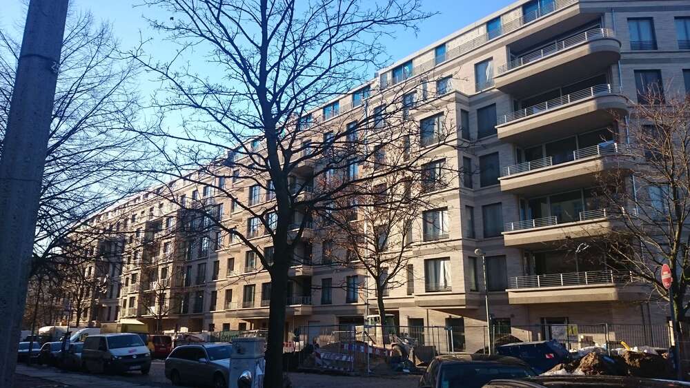 Garagen / Stellplätze Berlin Prenzlauer Berg - 160&euro; | Angebot:26634582