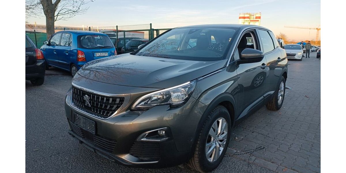Peugeot 3008 191.000 km 10.990 &euro; Mittenwalde 15749