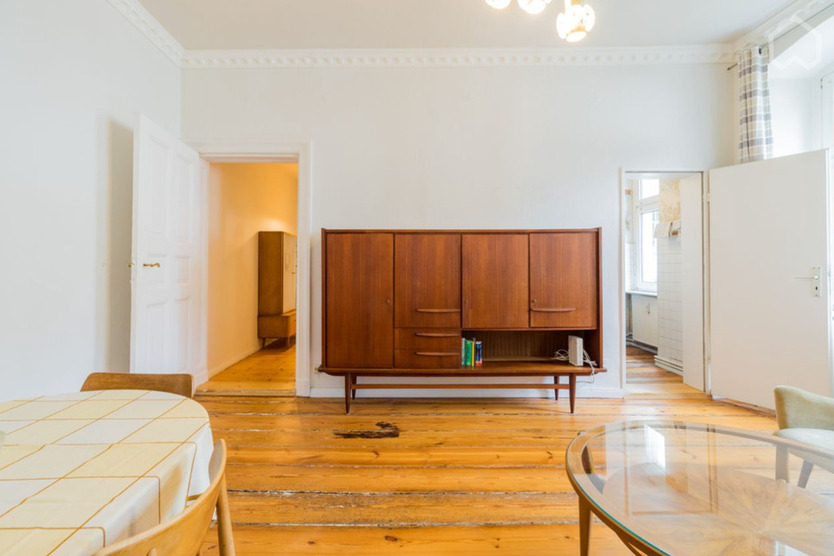 2 Zimmer Altbau - Wrangelkiez Görli - bezugsfrei & provisionsfrei