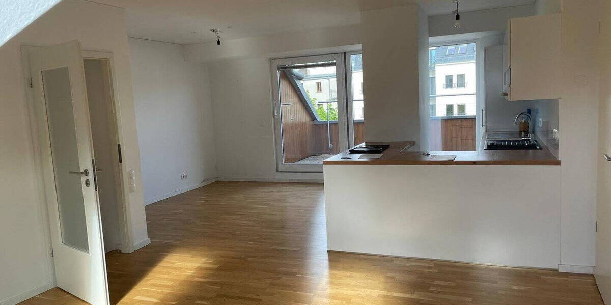 Etagenwohnung Berlin Weißensee - 5 Zimmer, 130 m&sup2;, 2.775&euro; | Angebot:26411468