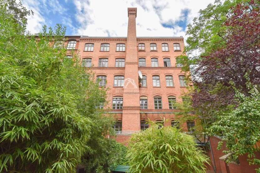 Büro in Berlin 10.600 € 586.23 m²