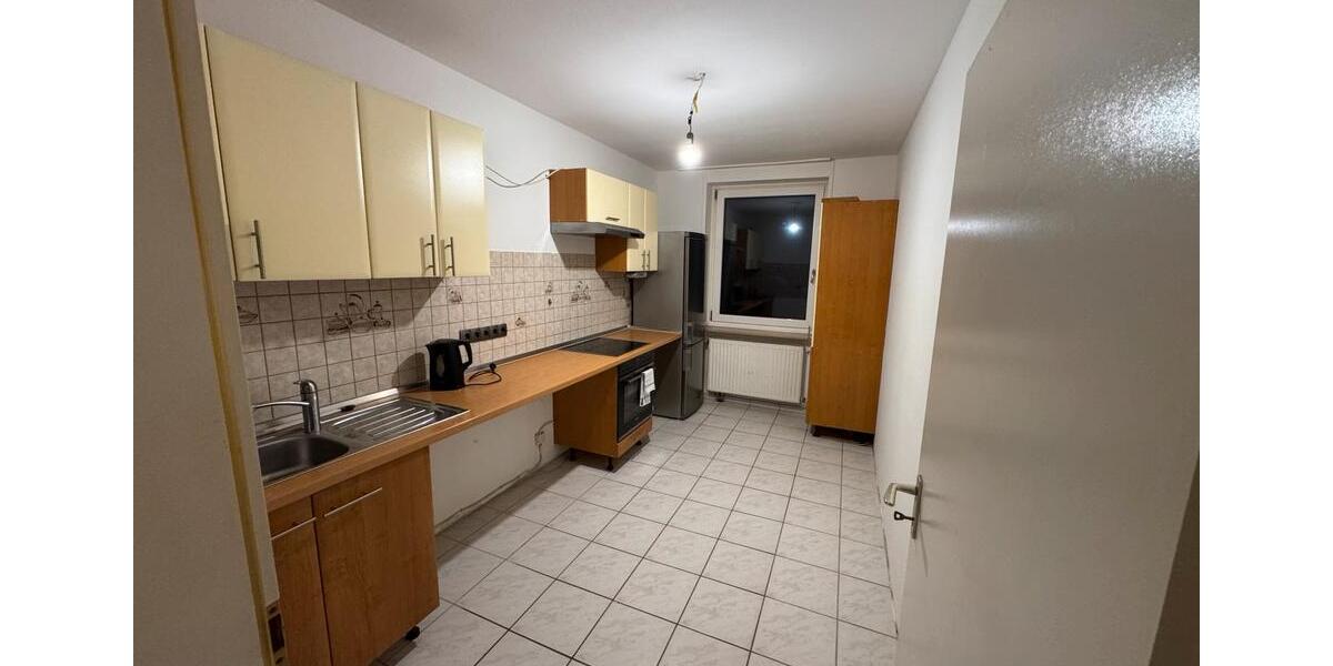 Freistehendes Haus mit ca. 200 m², Garten & Parkplatz 7 zimmer