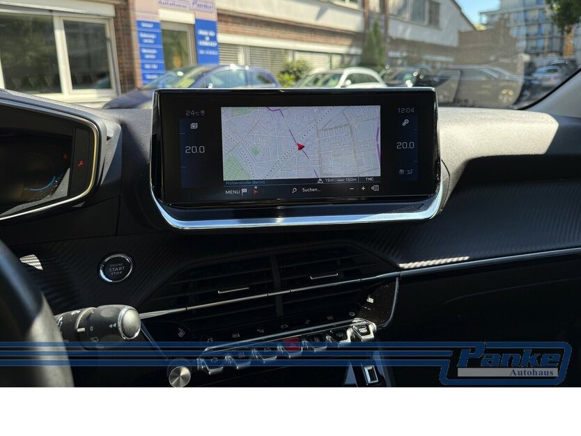 Peugeot 208 Allure*Pano*R-Cam*Navi*Keyless*LED* 32.381 km 13.990 € Berlin 13187