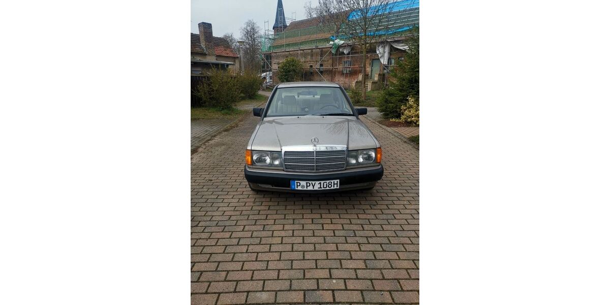 Mercedes-Benz 190 127.000 km 6.000 &euro; Potsdam Marquardt 14476