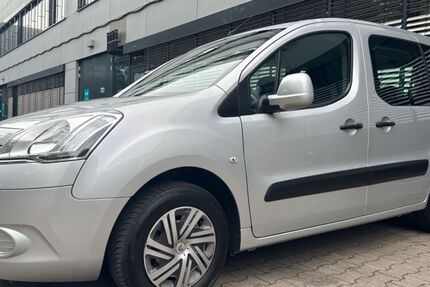 Citroen Berlingo 153.350 km 6.980 &euro; Berlin 13353