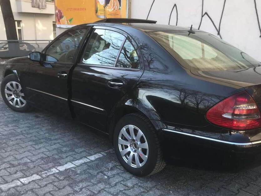 VW Phaeton 241.000 km 6.700 € Berlin 12059
