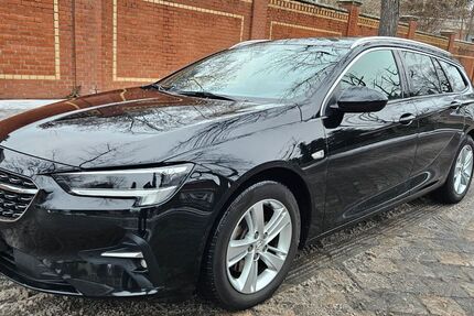 Opel Insignia 154.392 km 12.900 &euro; Berlin 12099