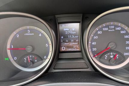 Hyundai SANTA FE 202.000 km 13.500 &euro; Berlin 10243