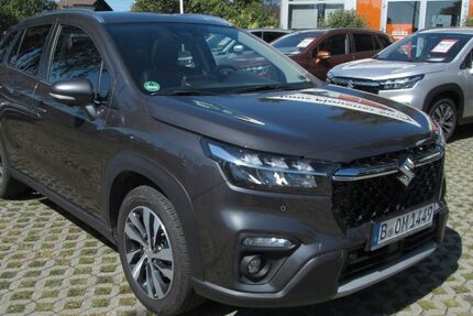Suzuki (SX4) S-Cross 38.000 km 21.990 &euro; Berlin 13053