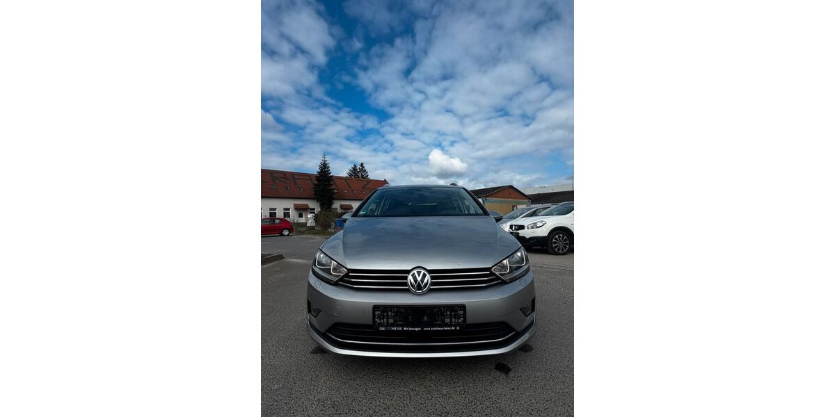 VW Golf 152.018 km 9.690 &euro; Velten 16727