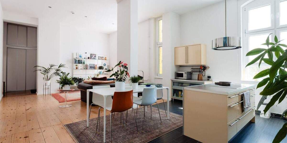 Stilvolle und großzügige Altbauwohnung mit Loft-Flair, Pariser Straße. 4 zimmer