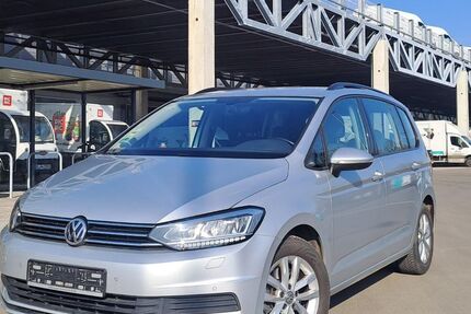 VW Touran 81.996 km 21.399 &euro; Fredersdorf-Vogelsdorf 15370