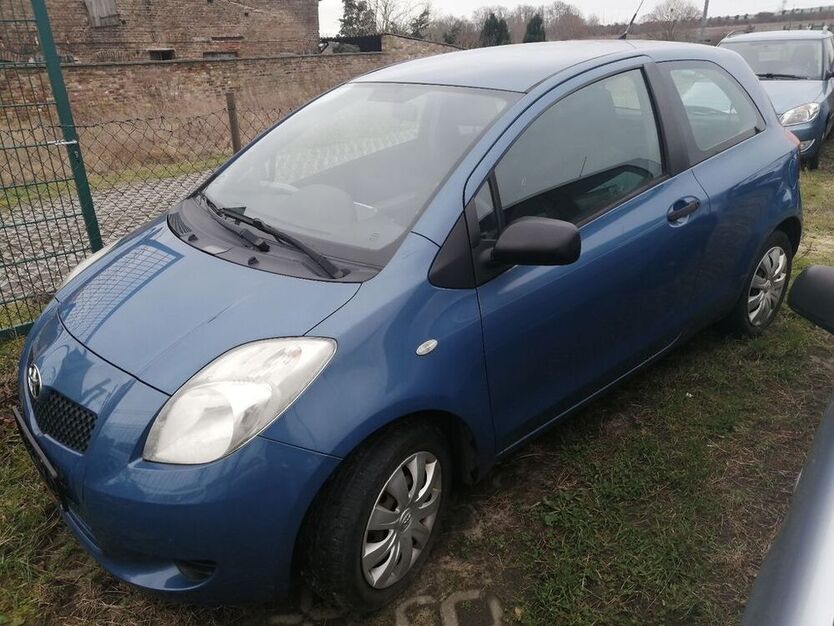 Yaris