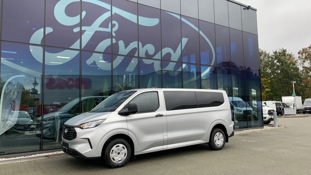 Ford Transit Custom 3.000 km 42.990 &euro; Bernau 16321
