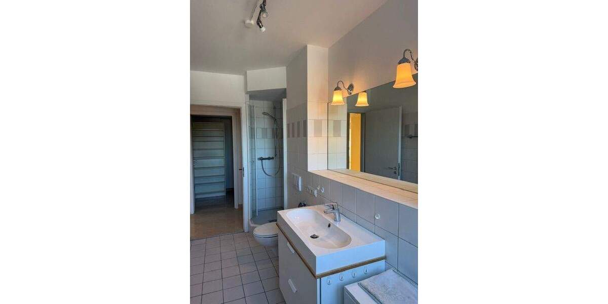 Etagenwohnung Berlin Lichterfelde - 3 Zimmer, 130 m&sup2;, 1.615&euro; | Angebot:24667398