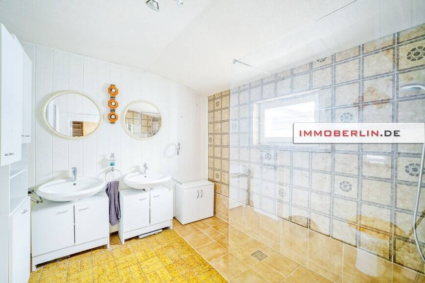 Reihenmittelhaus Berlin Wittenau - 3 Zimmer, 100 m&sup2;, 465.000&euro; | Angebot:26583053