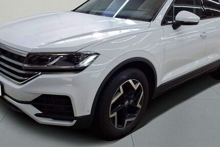 VW Touareg 25.868 km 52.989 &euro; Berlin 13088