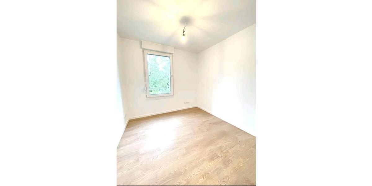 Etagenwohnung Berlin Reinickendorf - 3 Zimmer, 72 m&sup2;, 1.500&euro; | Angebot:24837894