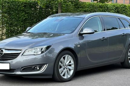 Opel Insignia 78.100 km 10.400 &euro; Potsdam 14469