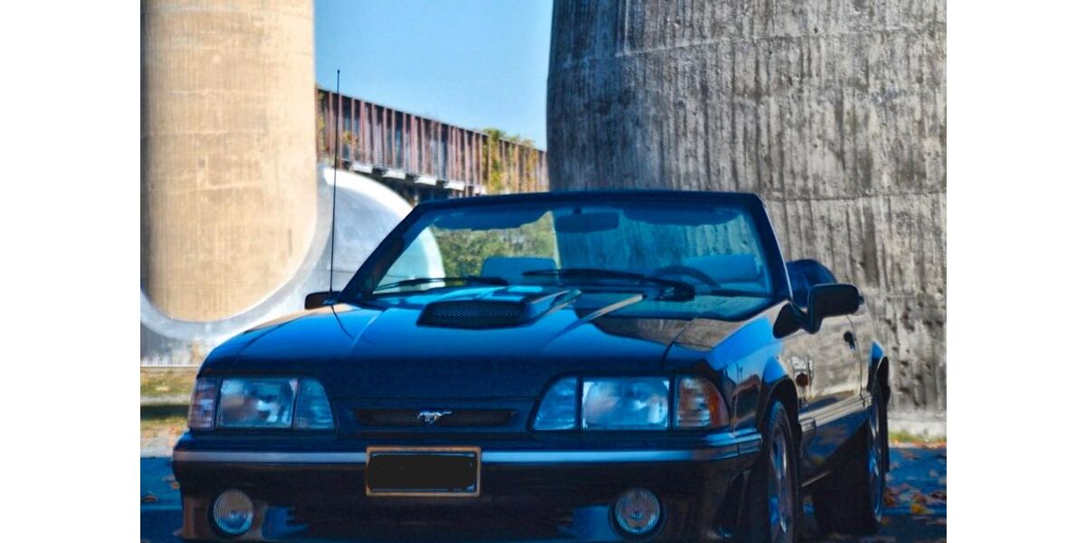 Ford Mustang 85.000 km 11.000 &euro; Berlin 12357