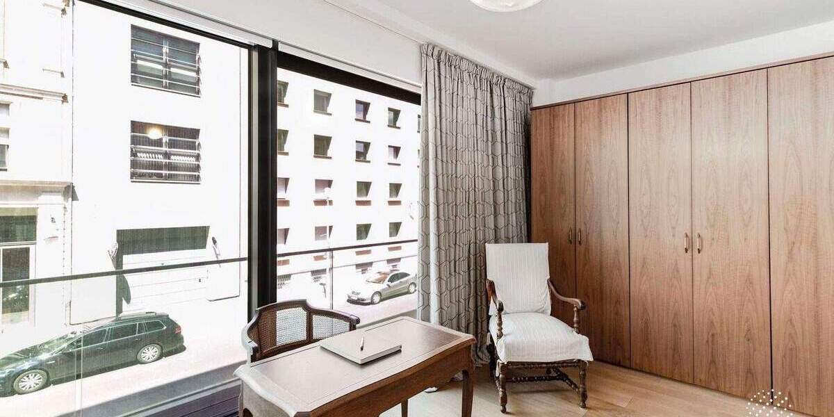 Etagenwohnung Berlin Mitte - 3 Zimmer, 149 m&sup2;, 3.576&euro; | Angebot:25827514