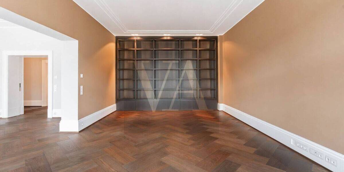 Prestige-Altbauwohnung in Bestlage neben dem KaDeWe 3 zimmer