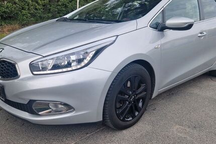 Kia ceed Sportswagon 212.910 km 4.600 &euro; Berlin 13583