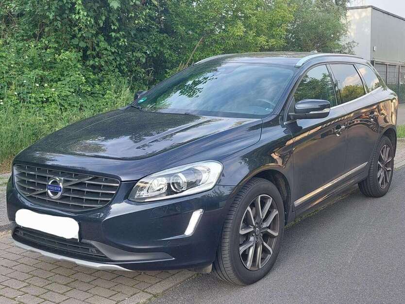 Volvo XC60 123.000 km 17.000 € Berlin 13051