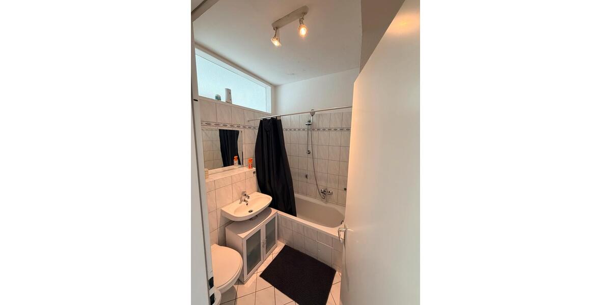 Etagenwohnung Berlin Reinickendorf - 2 Zimmer, 50 m&sup2;, 1.200&euro; | Angebot:26636573